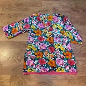 Tropical Print 3/4 Bell Sleeve Top, Size M